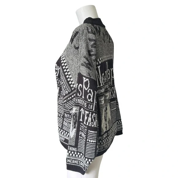 Vintage Newspaper Print Pullover Sweater Crew Neck Metallic Lurex Black White - Picture 3 of 8